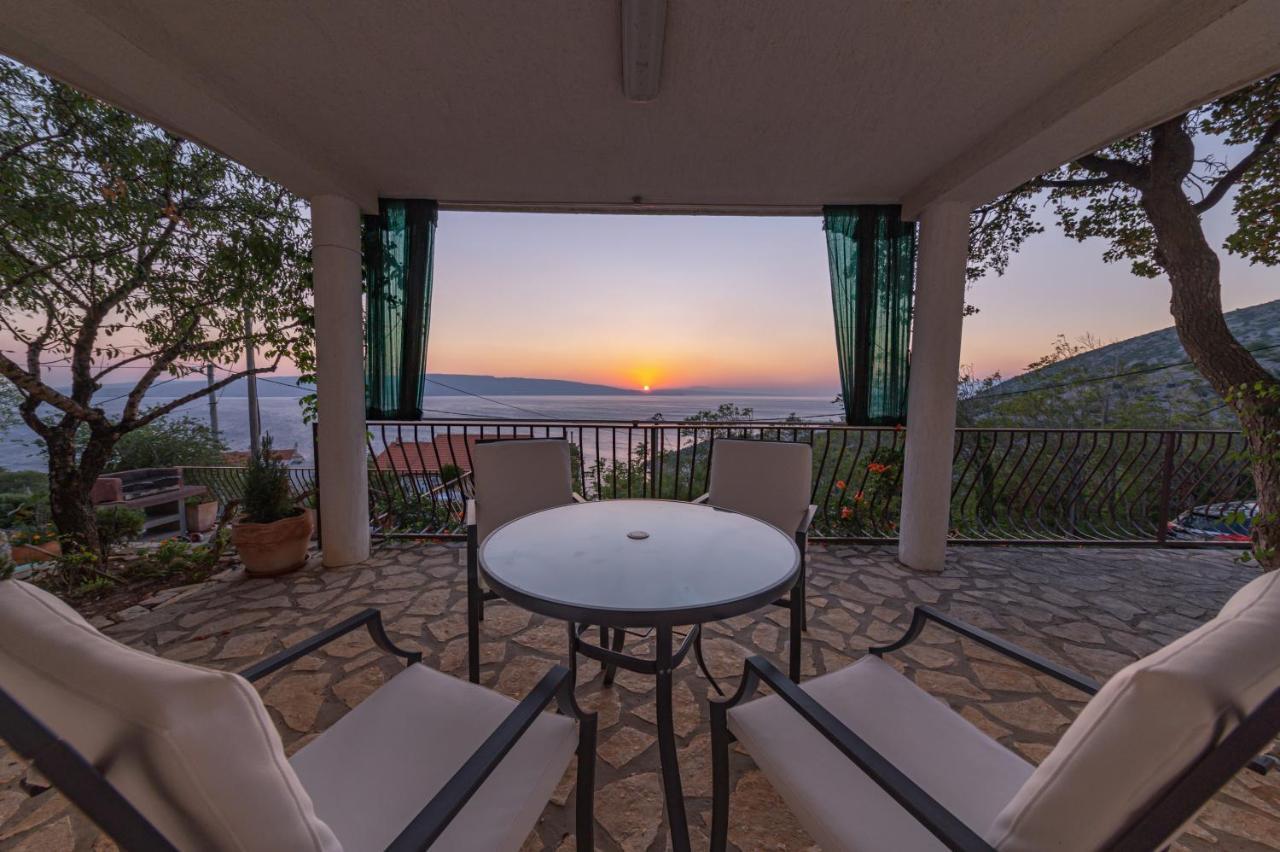Apartmens Mendula Apartment Senj  Bagian luar foto