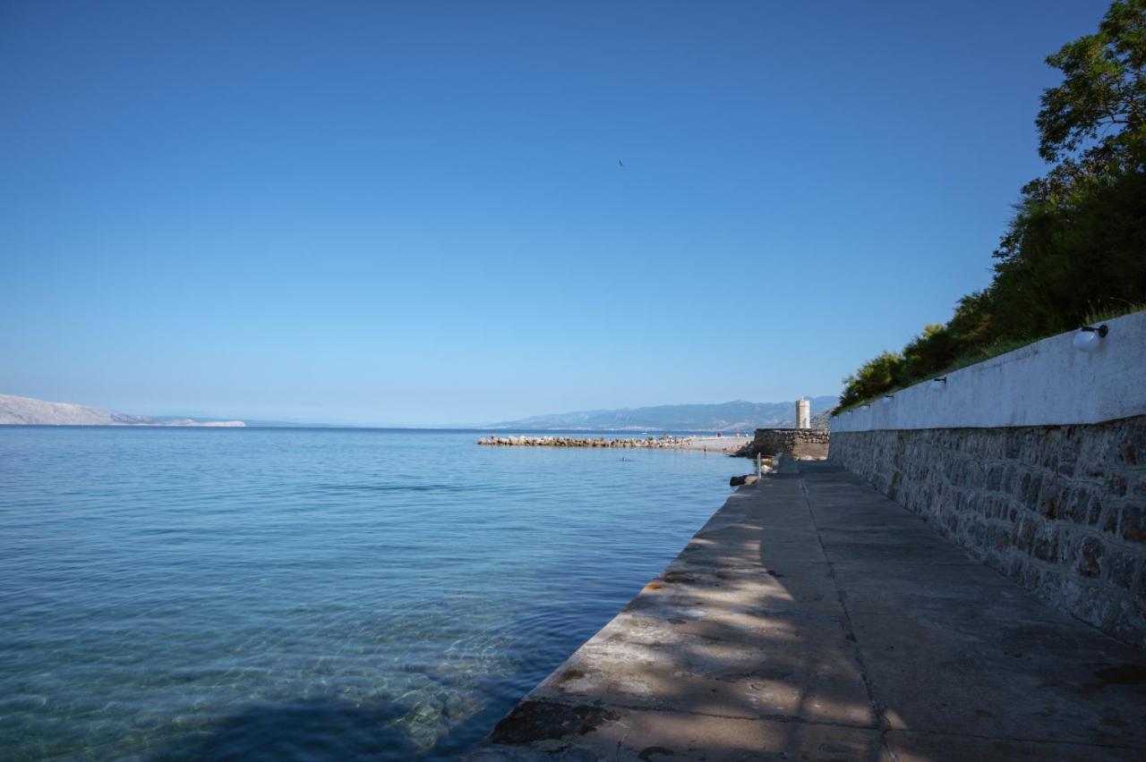Apartmens Mendula Apartment Senj  Bagian luar foto